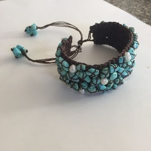 Beading turquoise bracelet